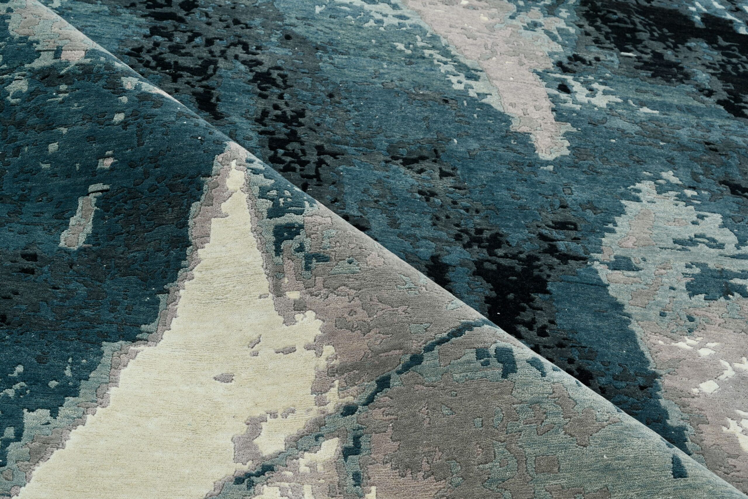 Fine Eva Collection Modern 12 x 14.9 - Image 5