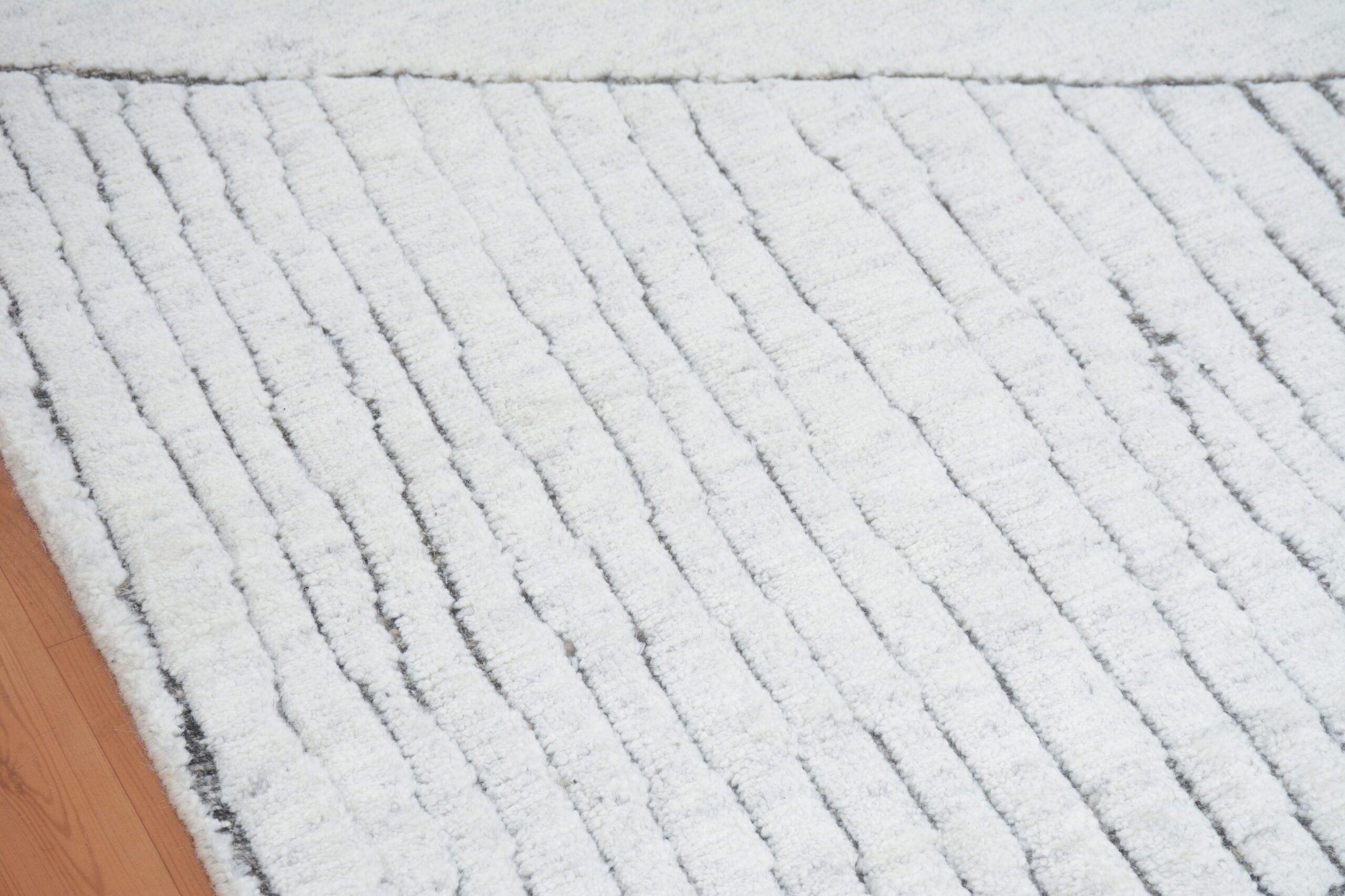 Fine Enzo Collection Natural Wool 14 x 10 - Image 4