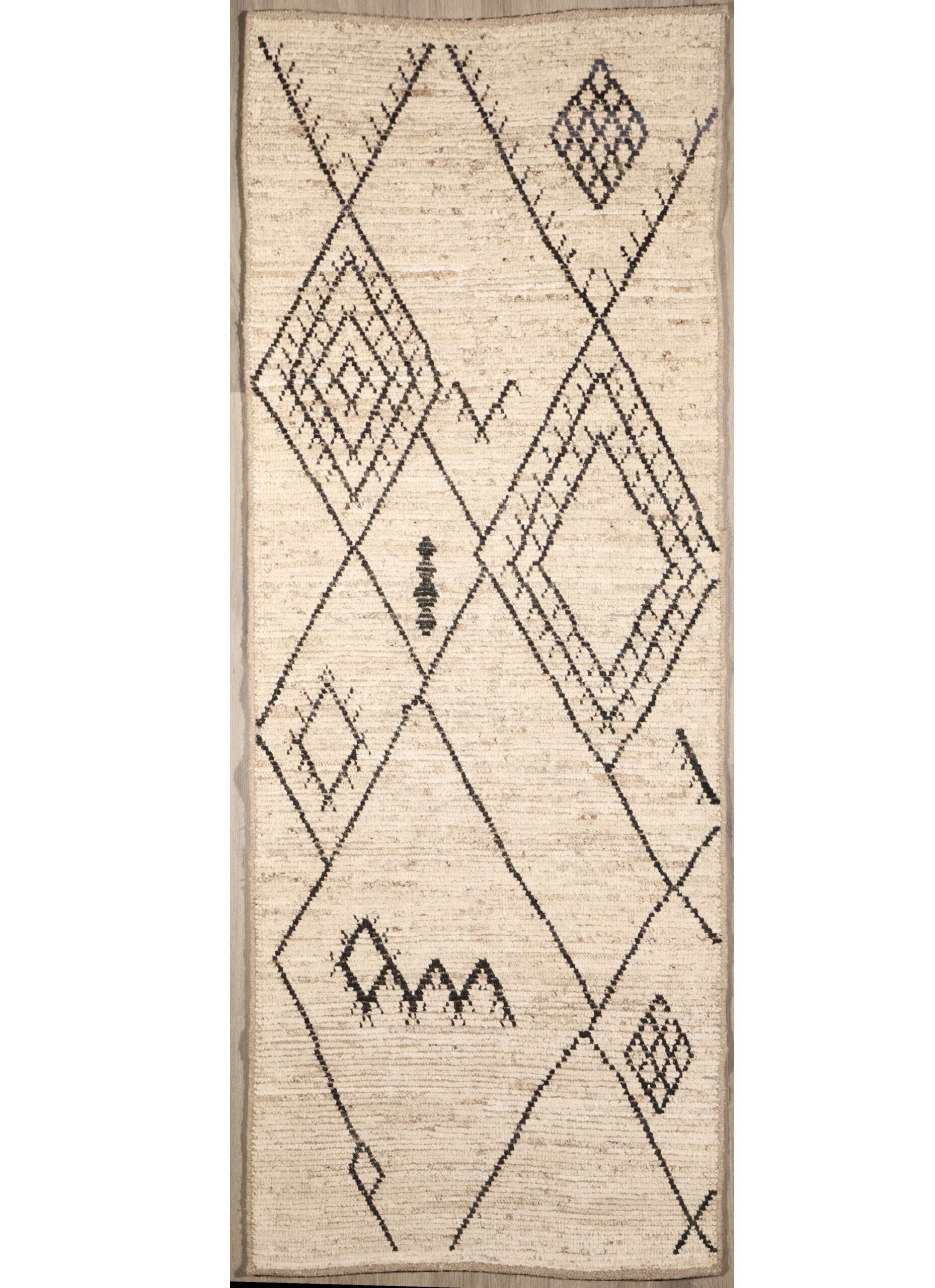 Fine Moroccan Design 8 x 2.9