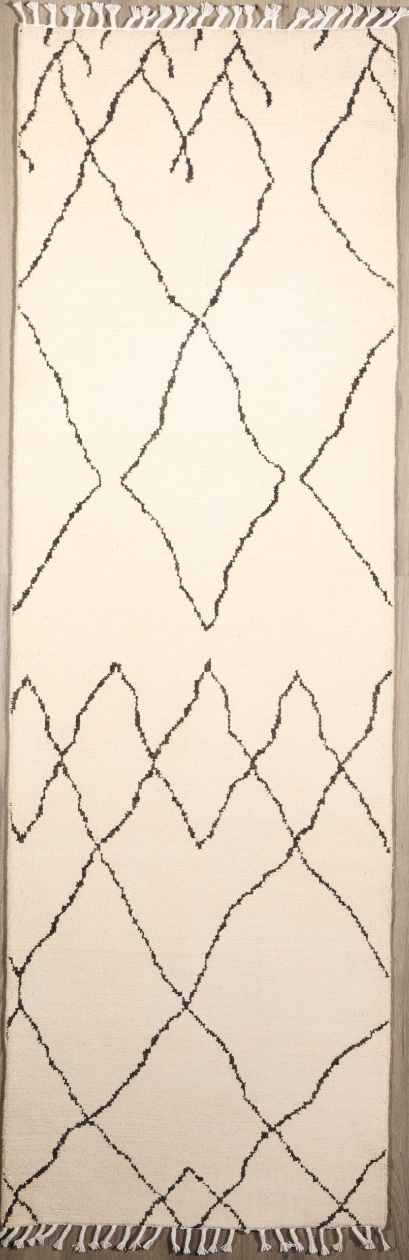 Fine Moroccan Design 8.1 x 2.9