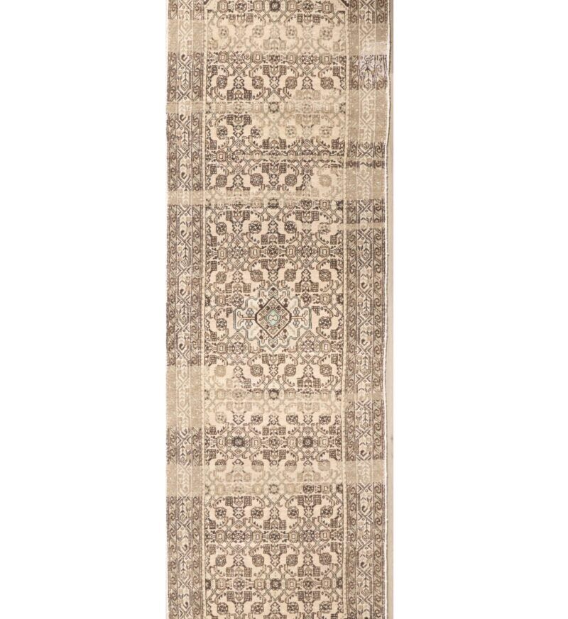 Antique Persian Karajeh 9.8 x 2.7 - Kian Rug Company