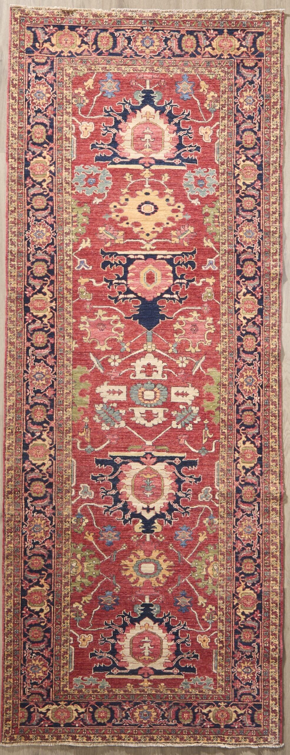 Fine Serapi Design 11x 4.2