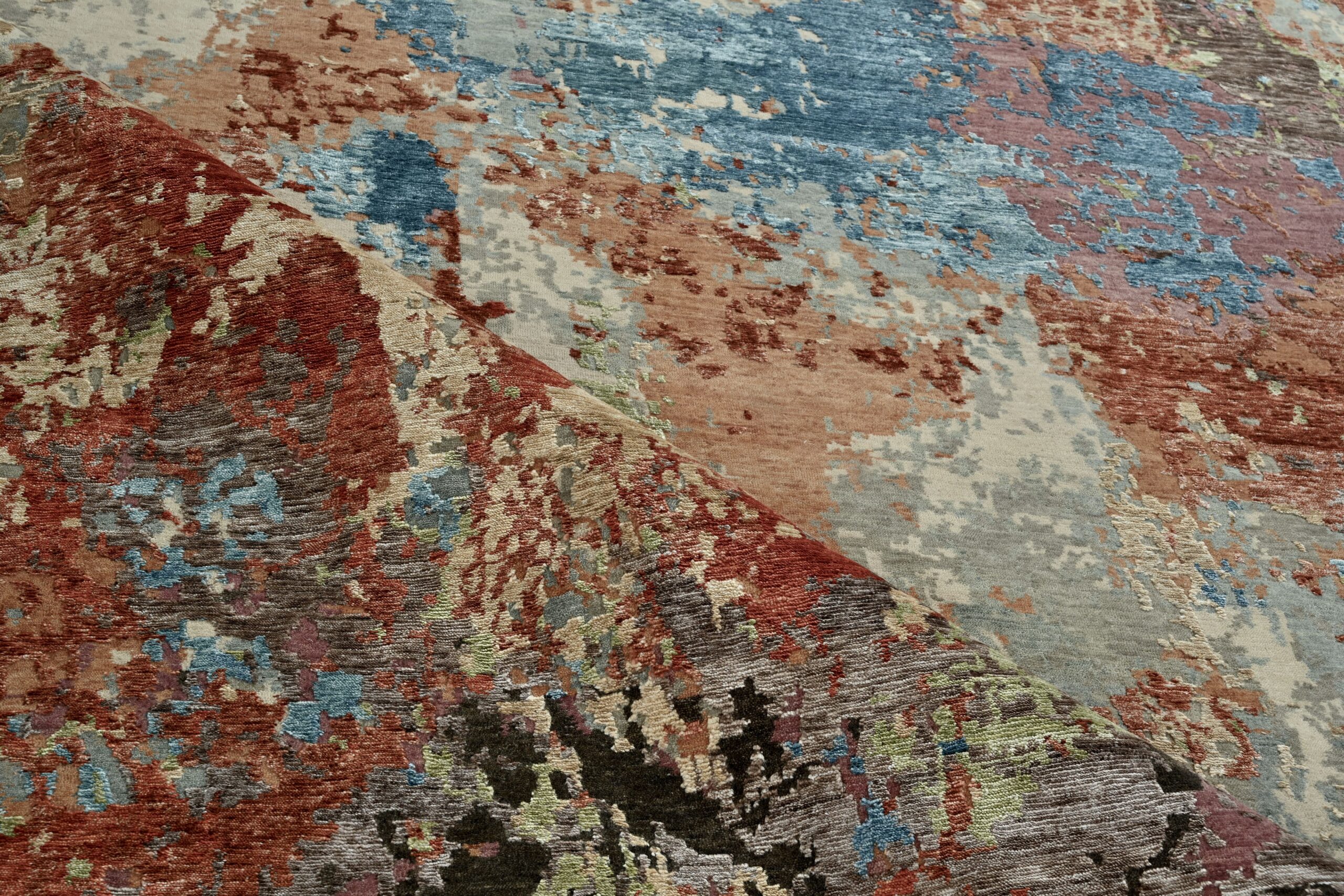 Fine Alpine Collection 13. 8 x 9.10 - Image 5
