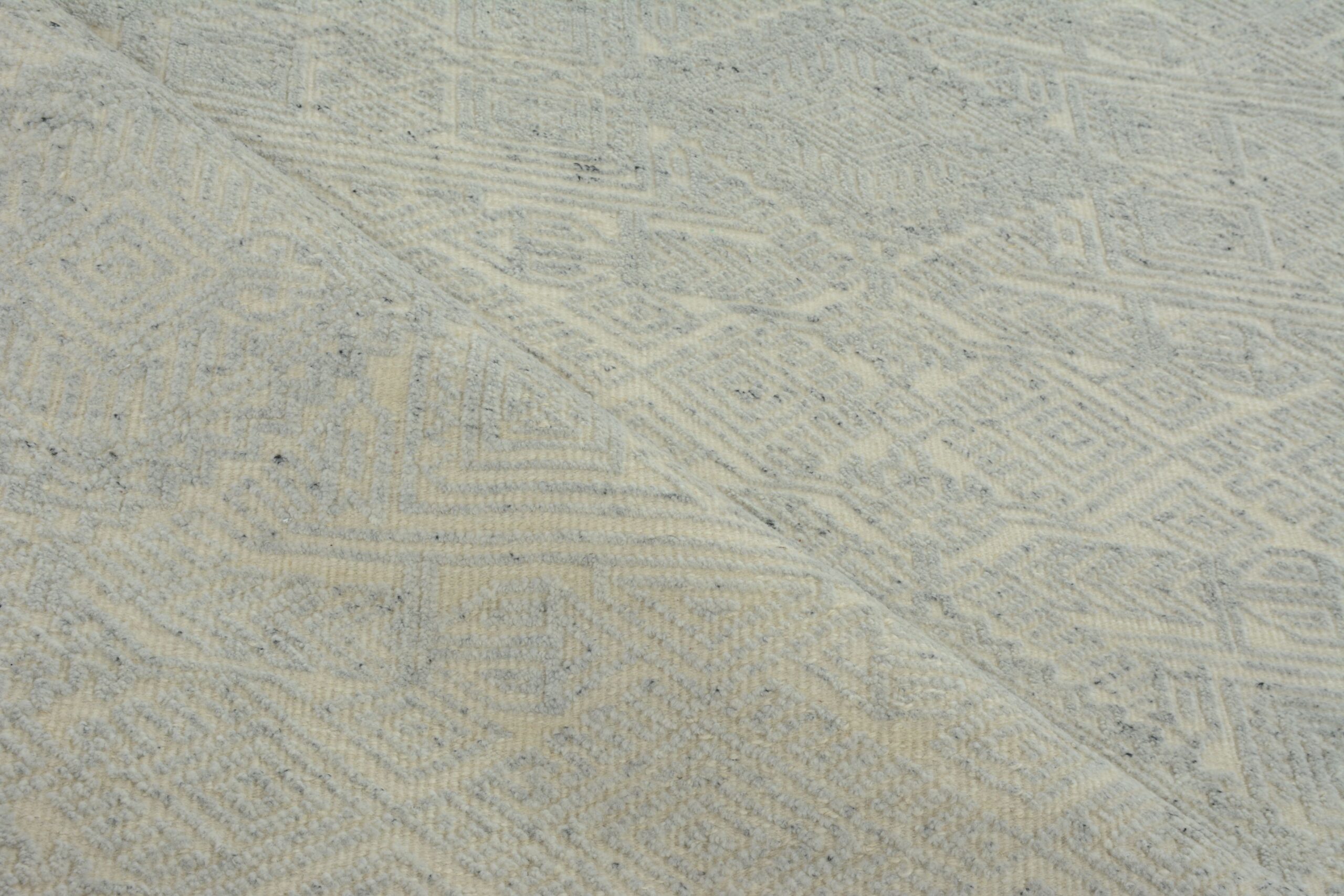 Fine Enzo Collection Natural Wool 14 x 10.2 - Image 5
